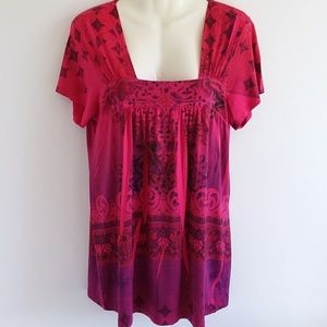 Unity World Wear Fuchsia & Pink Print Knit Top